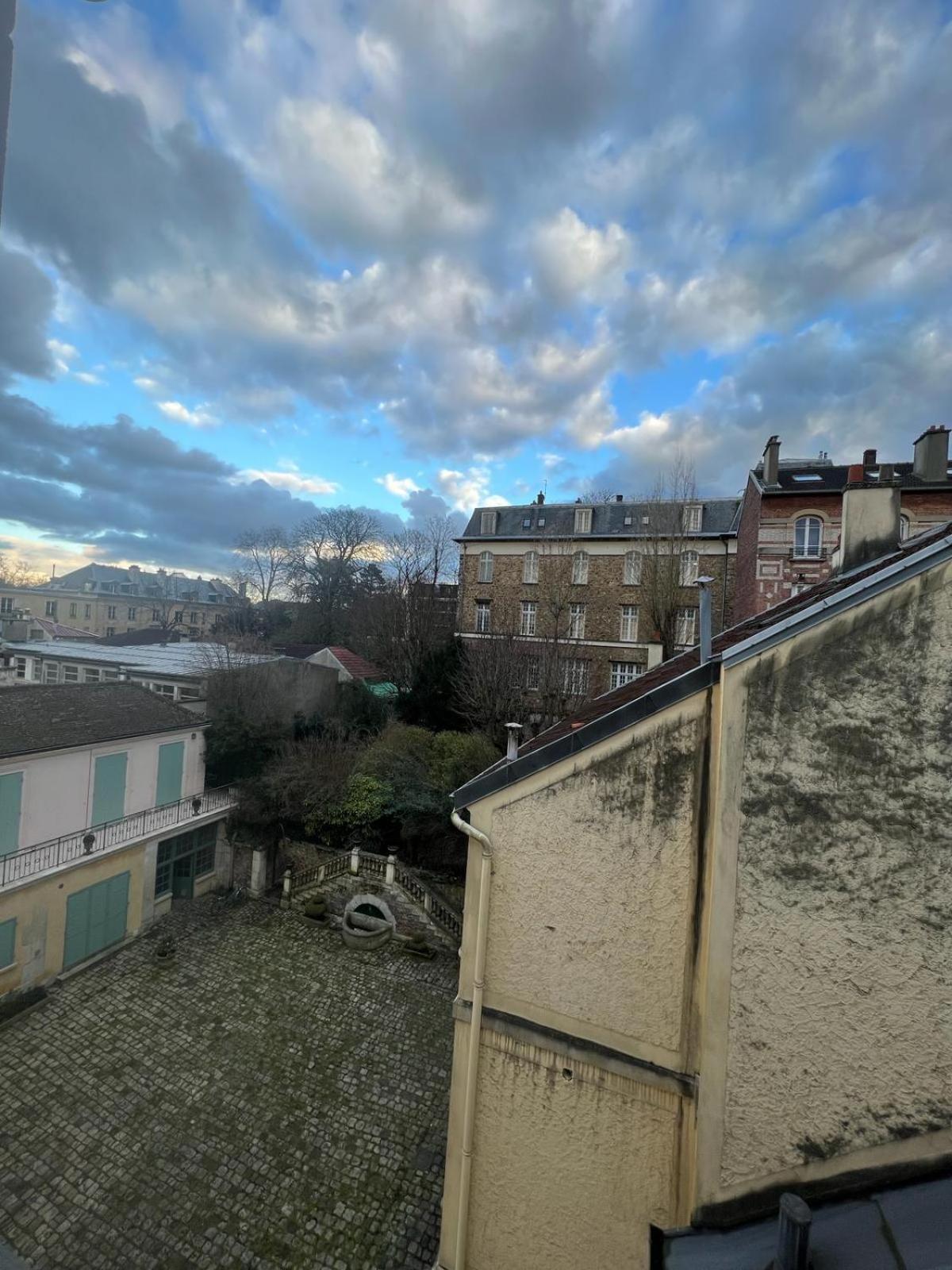 Chambre D'Hote ベルサイユ エクステリア 写真
